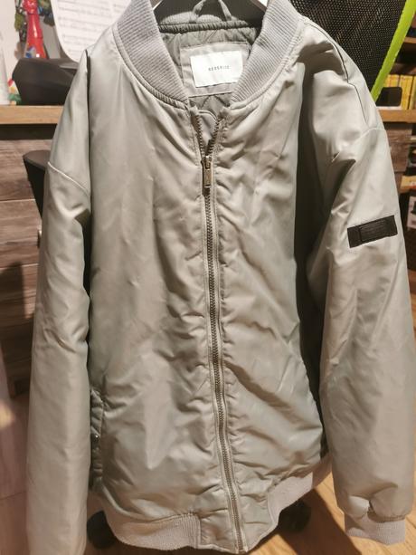 Bomber bunda, reserved,170