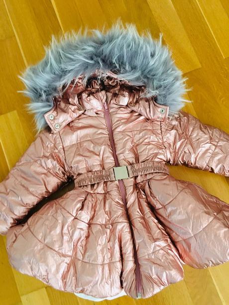 Volanikovy zimny kabatik, 98