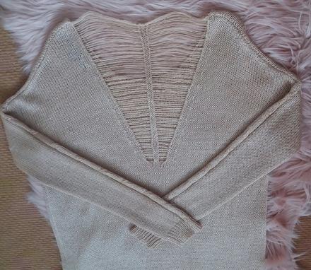 Zlaty pulovrik gate s vystrihom na chrbte, gate,xs