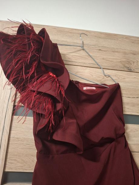 Spoločenske šaty, 36