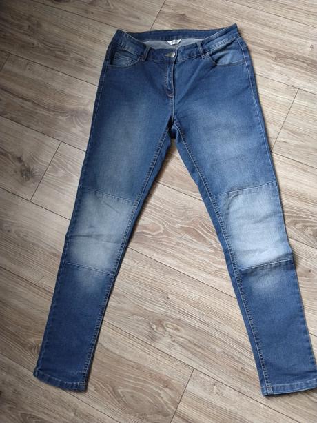 Rifle s vyblednutými kolenami, f&f,36