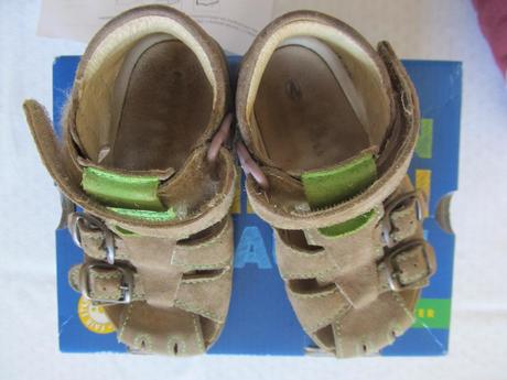 Sandalky, richter,23