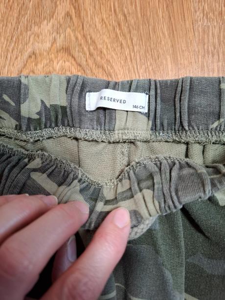 Tepláky(teplákove nohavice) 140 až 146, 140