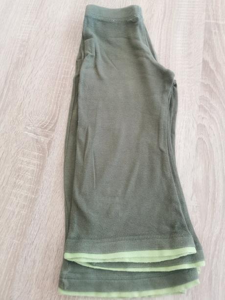 Tepláky 92 a 98, 92