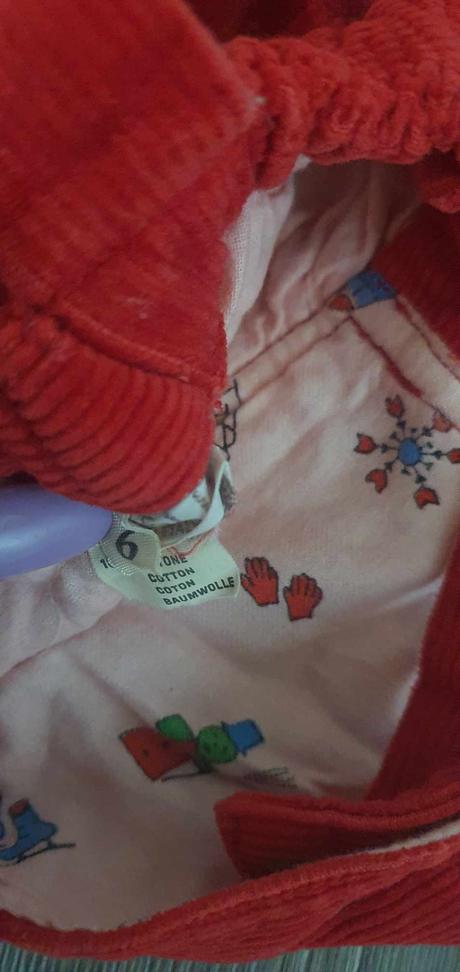 Dievcenske nohavice, 68