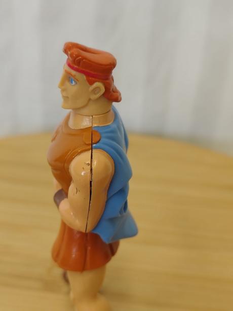 Retro figúrka hercules disney mcdonald's 1997,