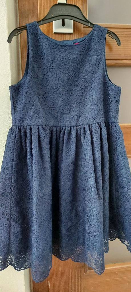 Slavnostne saty, young dimension,122