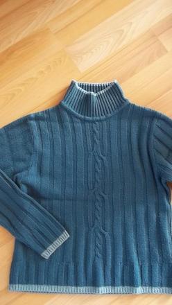 Modry pulover, s