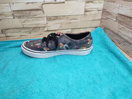 Vans 40 - dámske tenisky so psím motívom, vans,40