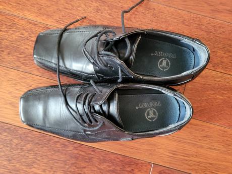 Zachovalé topánky, 36