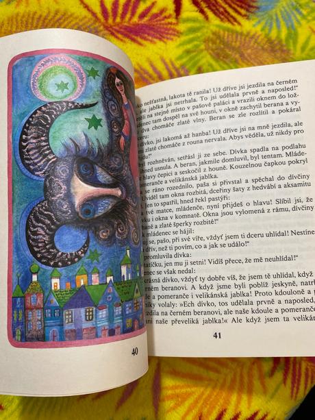 Stará retro kniha čarodějný prsten srbské pohádky,