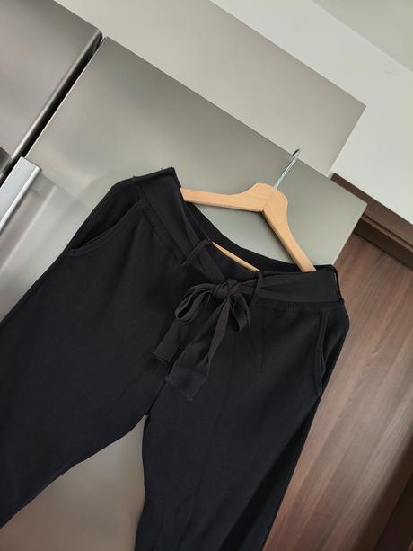 Úpletové štýlové nohavice m-l, m