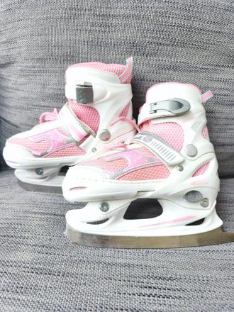 Korčule na ľad, 30