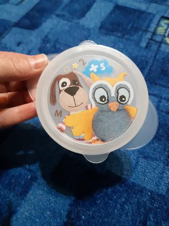 Detský pohárik s vrchnáčikom a plastovy poharik,