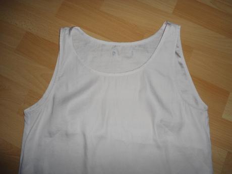 Jemne bledoruzove tricko, s