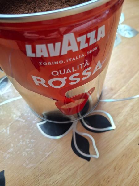 Problém s kávou Lavazza Rossa