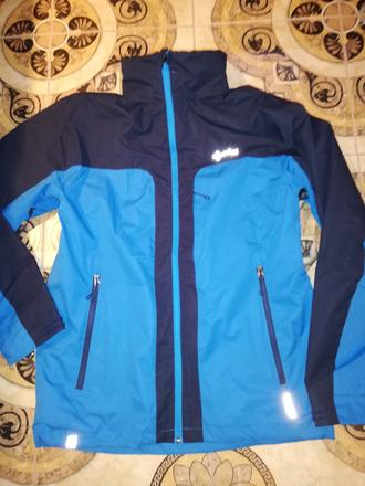 Nepremokava bunda s visackou, l