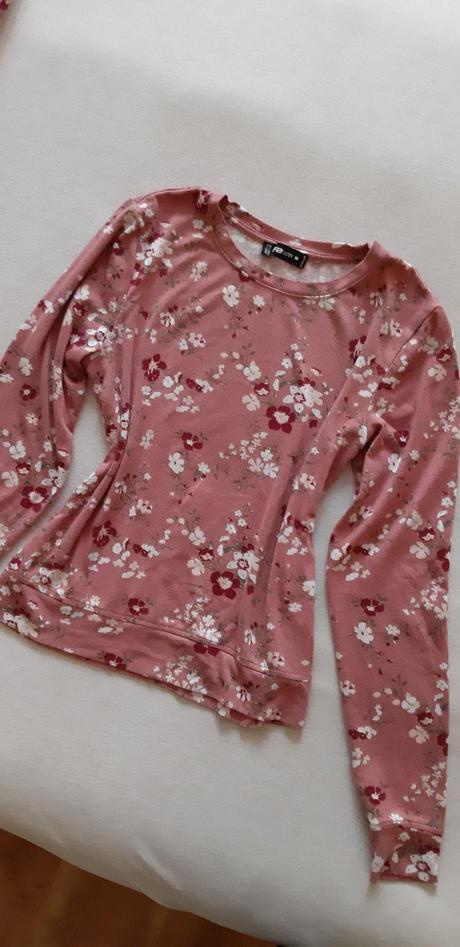 Kvetinový tenký sveter, new yorker,m