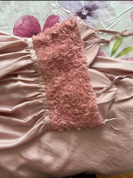 Slávnostné šaty, s