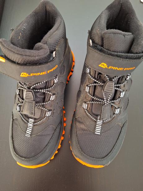 Predam zimne tenisky, alpine pro,33