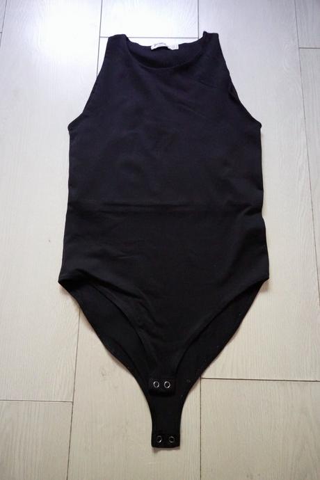 Body stradivarius, stradivarius,m