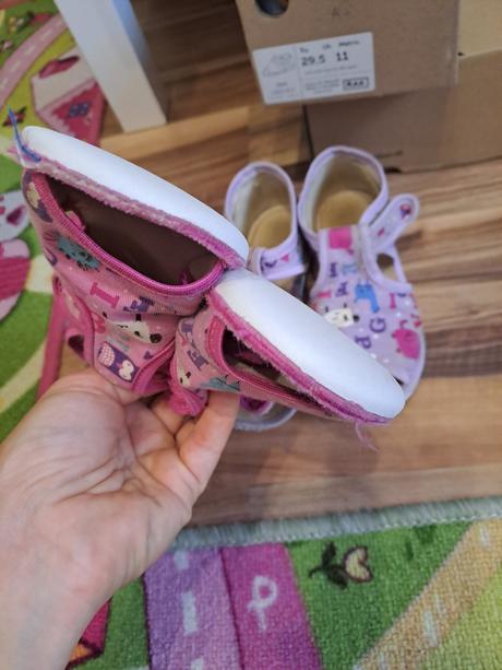 Papučky rak 29,5 cena spolu, 29