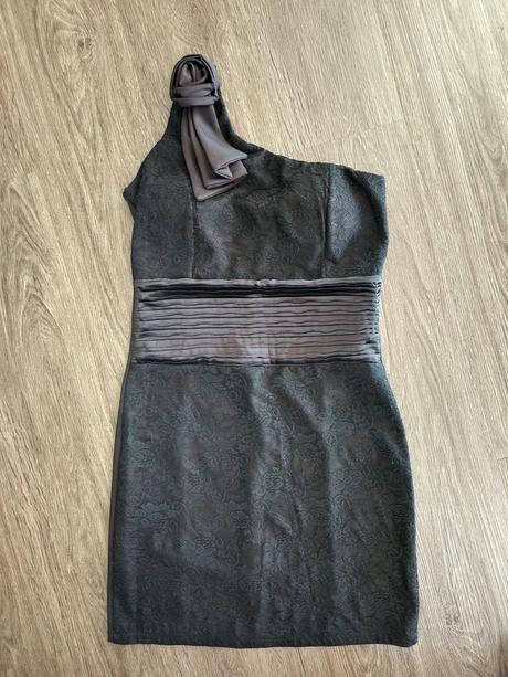 Elegantne saty s-m, s