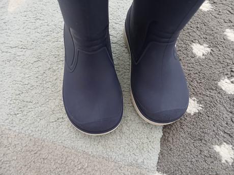 Blikajuce gumaky 22/23, lupilu,23