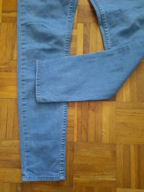 Dámske rifle, bershka,s