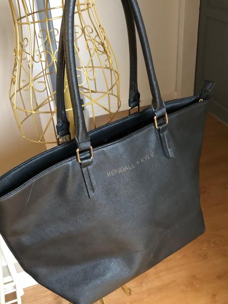 Kendall + kylie čierna shoperka, 