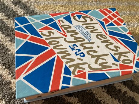 Slovensko anglický slovník (1997),