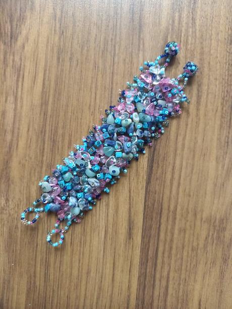 Kamienkový náramok,