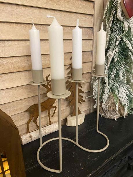 Kovový svietnik na 4 vysoké sviečky - sivohnedý, 