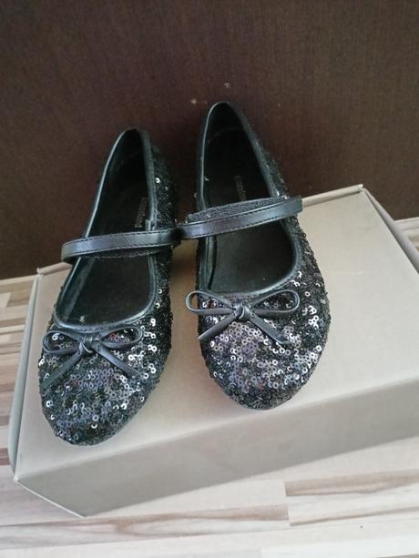 Balerínky čierne vel.34 trblietavé, graceland,34