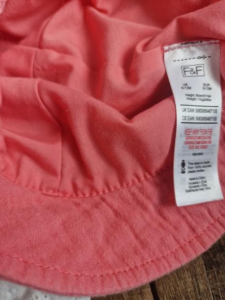 Klobúky so šnúrkami, primark