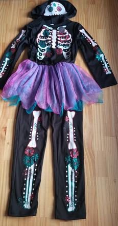 Halloween overal na 7-8 rokov, 