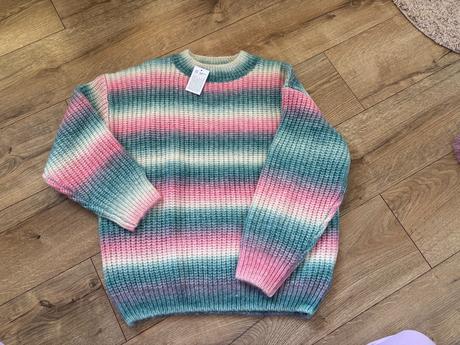 Dievčenský sveter, 164