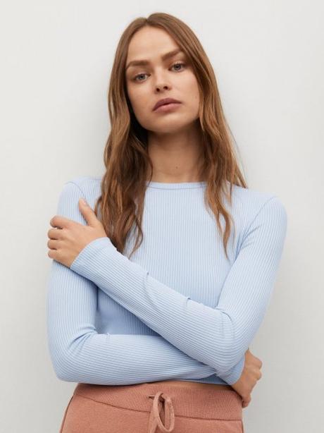 Krásny vrúbkovaný top značky mango, mango,s