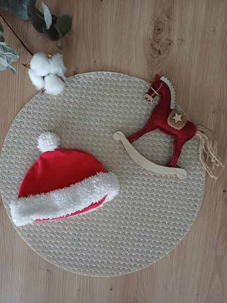 Mikulášska čiapočka, 56