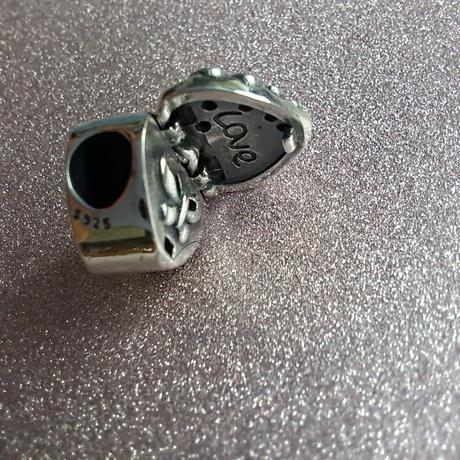 Prívesok otváracie srdce, 