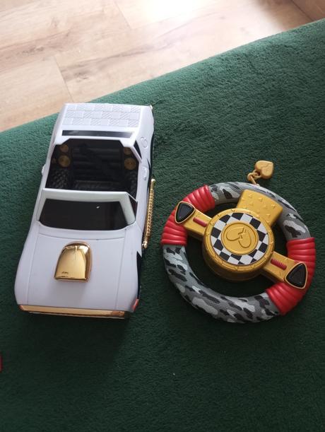 Lol bábika s autom, 