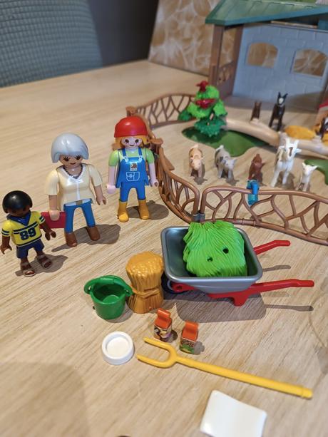 Playmobil 6635 kútik domácich zvierat, 