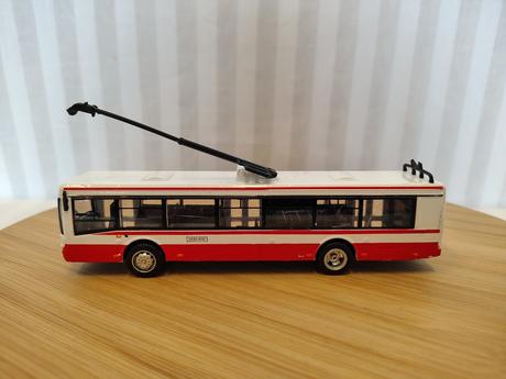 Kovový trolejbus rappa 1/72, na diely, 16 cm, 