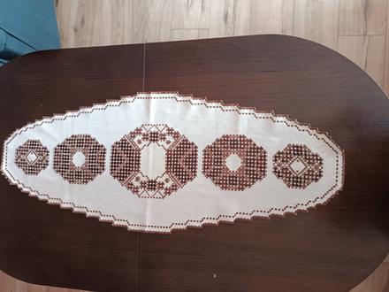 Vyšivaný obrus, 