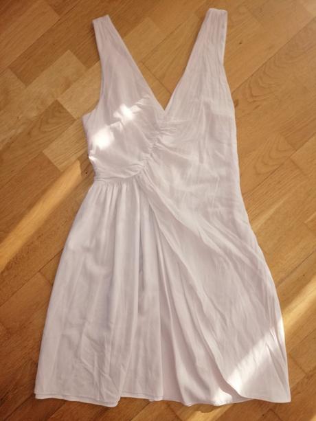 Krémové šaty, 40