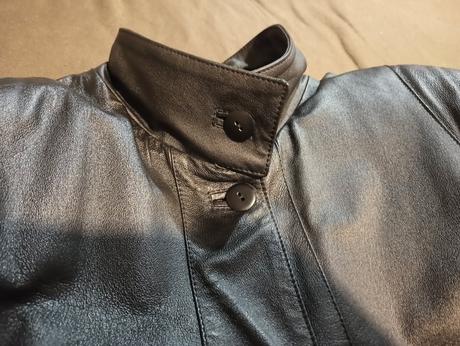 Kvázi kožený kabatik, 46