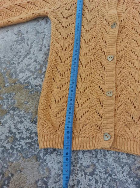 Hackovany svetrik, sinsay,122