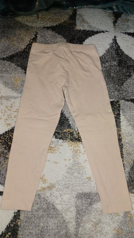 Legíny, pompdelux,98