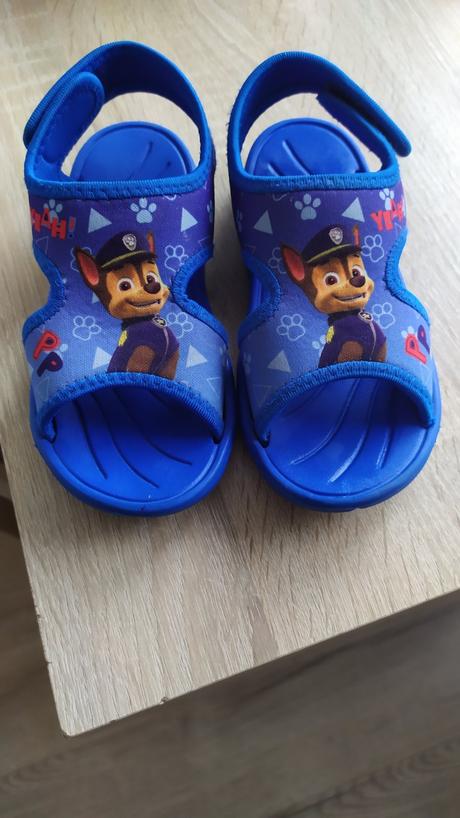 Topánky do vody, 26