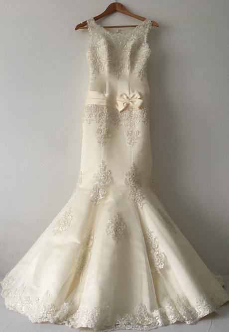 Nádherný model morská panna schampagno, 34 / 36